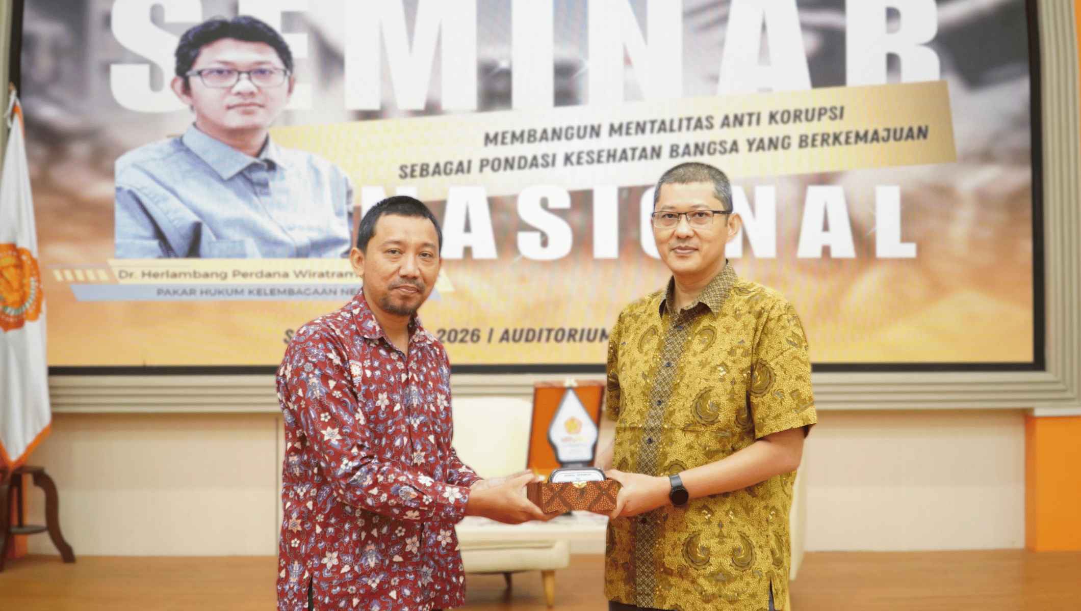 Dokumentasi Seminar Nasional Hukum UMPKU 14